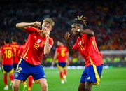 开云体育入口-关于波兰队力克意大利队晋级欧国联半决赛的信息