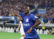 开云体育-黑马球队靠队长一己之力逆袭，夺得冠军宝座的简单介绍