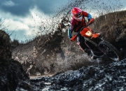 开云在线直播-奥纳纳神级爆发，黄潜战术完胜，一场定义现代门将价值的经典战役