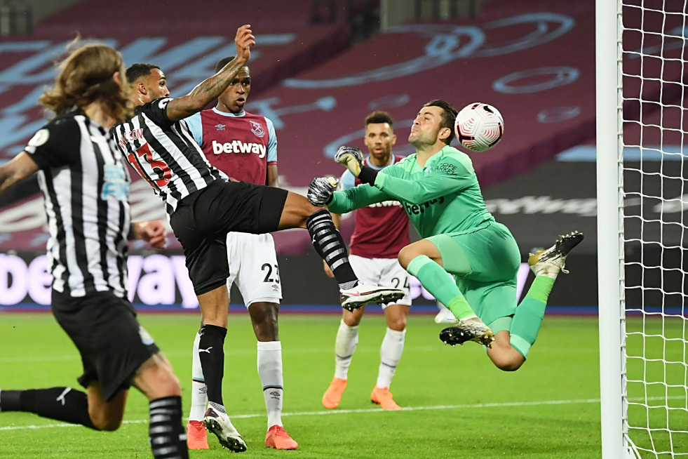 欧洲联赛迎来紧张关键战役精彩纷呈 欧洲联赛迎来紧张关键战役精彩纷呈