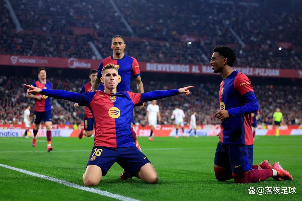 塞维利亚主场大胜,取得胜利 塞维利亚主场大胜,取得胜利