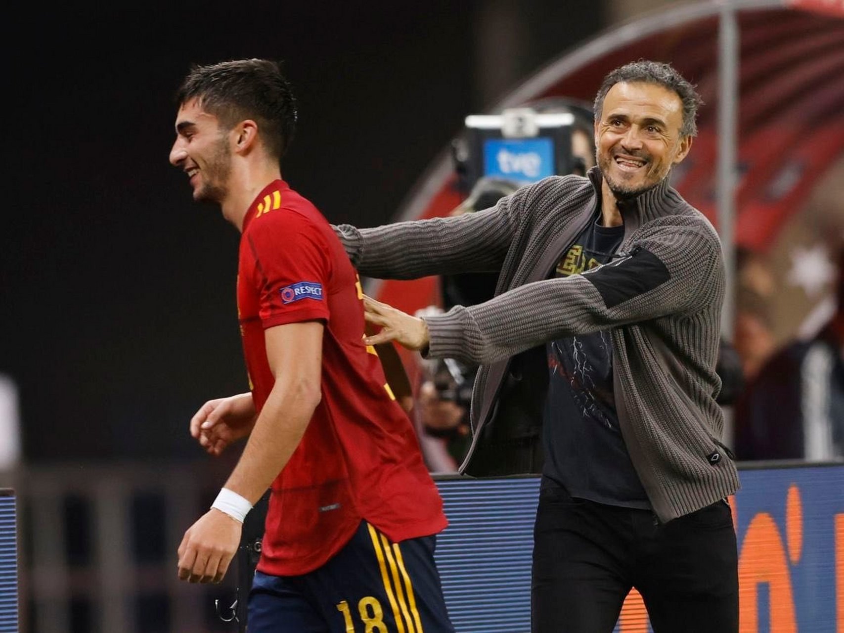 荷兰强势智利，费兰·托雷斯送出助攻的简单介绍