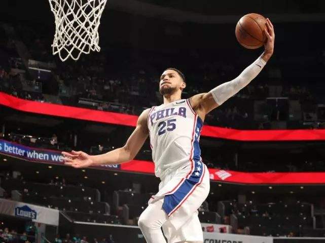 马刺轻取国王，克莱高光表现