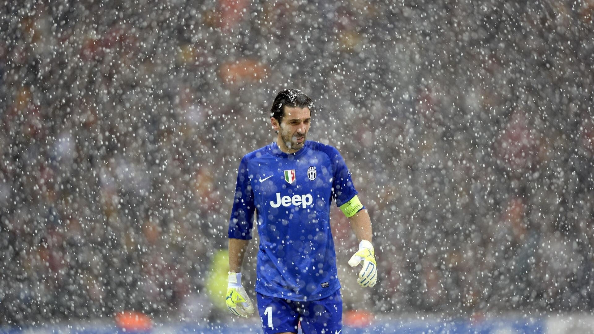 北欧风暴席卷北非，厄德高刷新纪录，曼联火力压制突尼斯